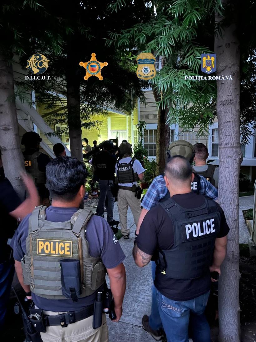 „Șmecheri” din Iași au dat o lovitură de 1 milion de dolari în SUA. DIICOT a făcut arestări în România 18916145