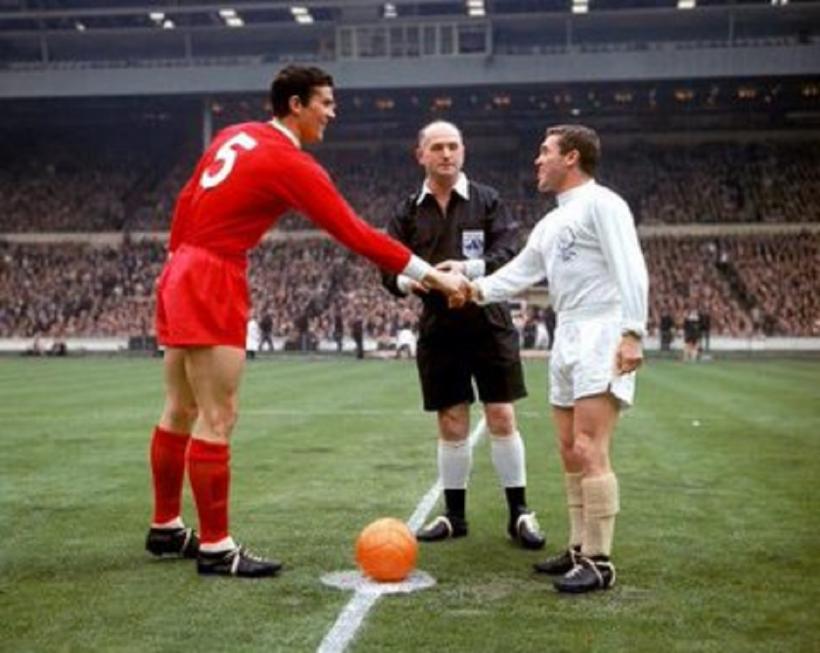 Ron Yeats, legendarul căpitan al lui Liverpool, s-a stins din viață 18916214