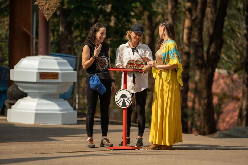 Carmen și Andreea au luat imunitatea la Asia Express. Diseară, moment șocant în cursa pentru a doua imunitate: Victor Slav și Selina s-au răsturnat cu bicicleta în lac 18916689