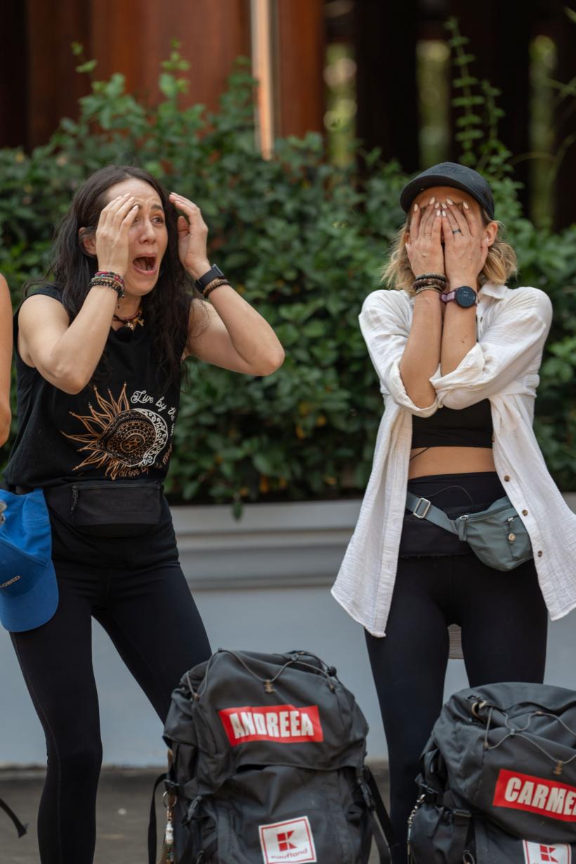 Carmen și Andreea au luat imunitatea la Asia Express. Diseară, moment șocant în cursa pentru a doua imunitate: Victor Slav și Selina s-au răsturnat cu bicicleta în lac 18916692