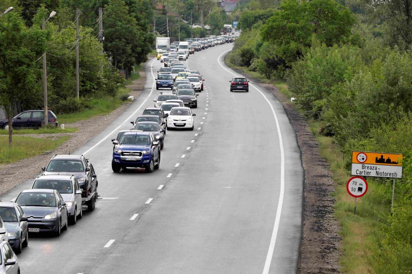 Scăpăm de aglomerația de pe Valea Prahovei cu RO-LA și de cozile de la Podul Prieteniei cu RO-RO. Autostrada Comarnic - Predeal, șoseaua așteptată de 20 de ani 