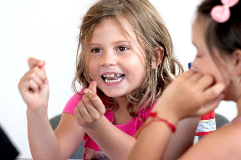 Atelierul „LA CINEMA – Program de inițiere cinematografică pentru copii” s-a încheiat cu succes 18917215