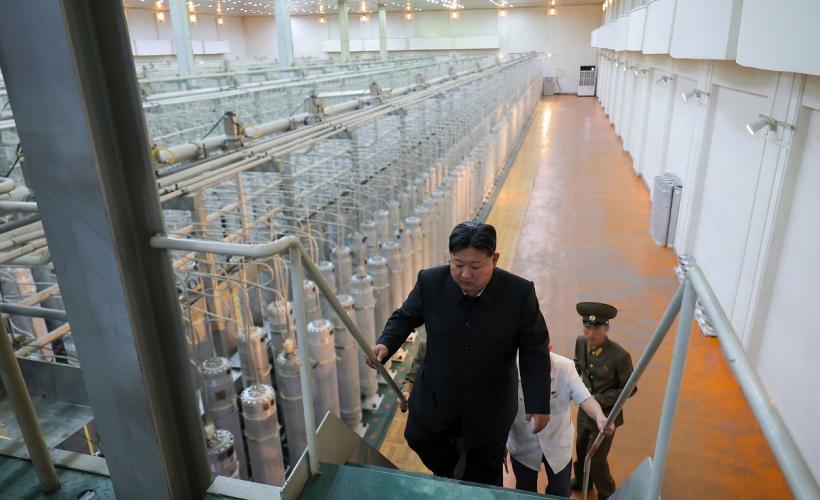 Coreea de Nord a publicat pentru prima dată imagini cu instalaţiile sale de îmbogăţire a uraniului 18917262