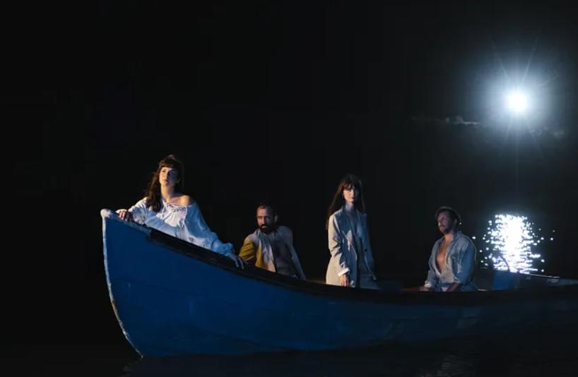 Micro-stagiune de toamnă cu trei premiere independente la Teatrelli 18917573