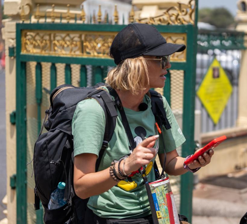 Victor Slav și Selina au luat amuleta la Asia Express. Conflict puternic la autostop între Carmen Negoiță și sora ei: „Du-te singură în misiune, eu nu mai merg!” 18917661