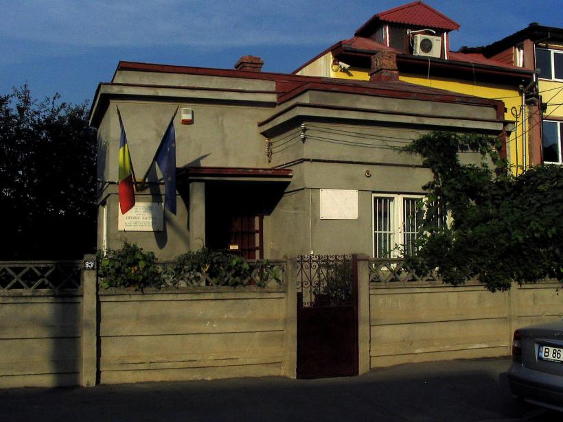 George Bacovia, 7 peceți (dez)legate 18917892