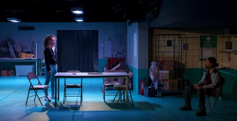 O lume a marginalilor pe care viața i-a pus greu la încercare, un nou spectacol marca Sânziana Stoican, la Teatrul Nottara 18918127