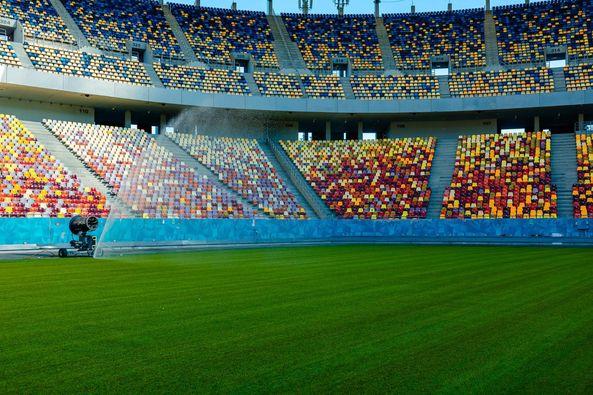 Gazon nou pe Arena Națională 18918859