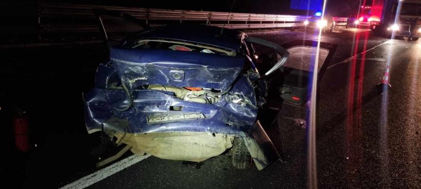 Trei persoane rănite în urma unui accident produs luni dimineață pe autostrada A1, în zona Orăștie