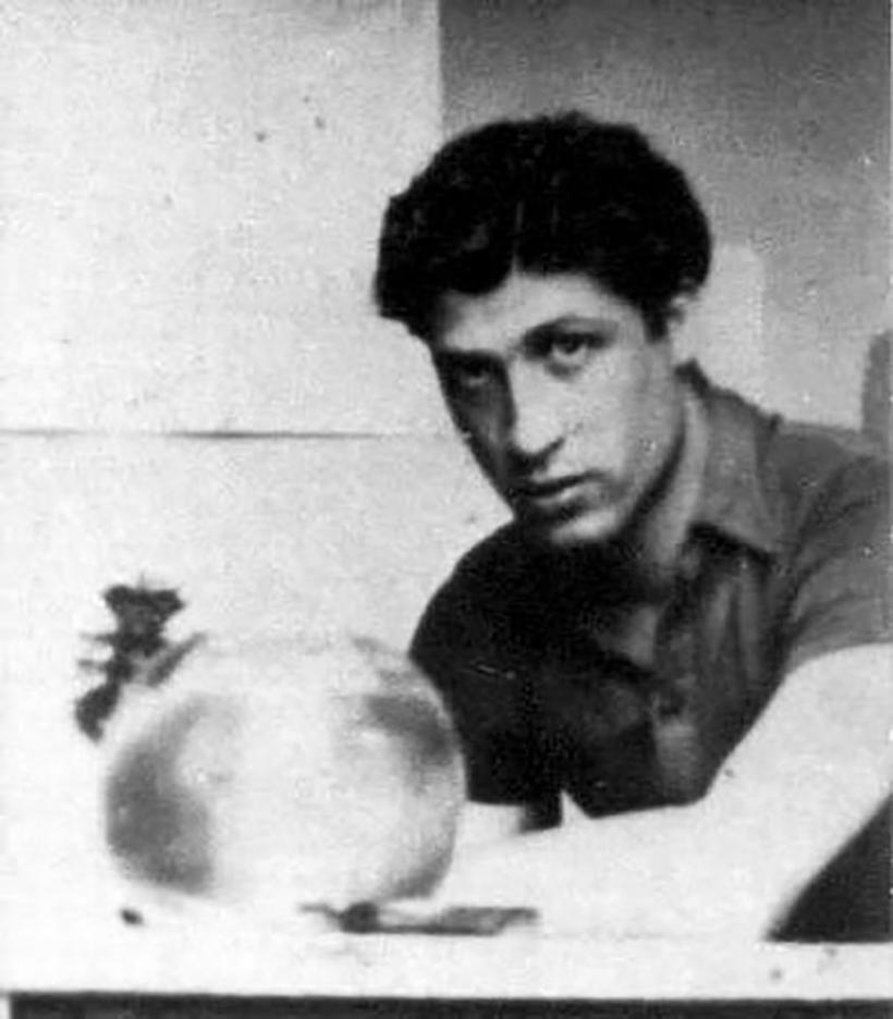 Gellu Naum: comunist în ilegalitate, suprarealist pe viață 18918804