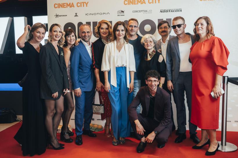 „Anul Nou care n-a fost” - aplaudat de peste 1500 de spectatori la premiera de gală! Filmul va face parte din competiția Festivalului Internațional de la Zurich