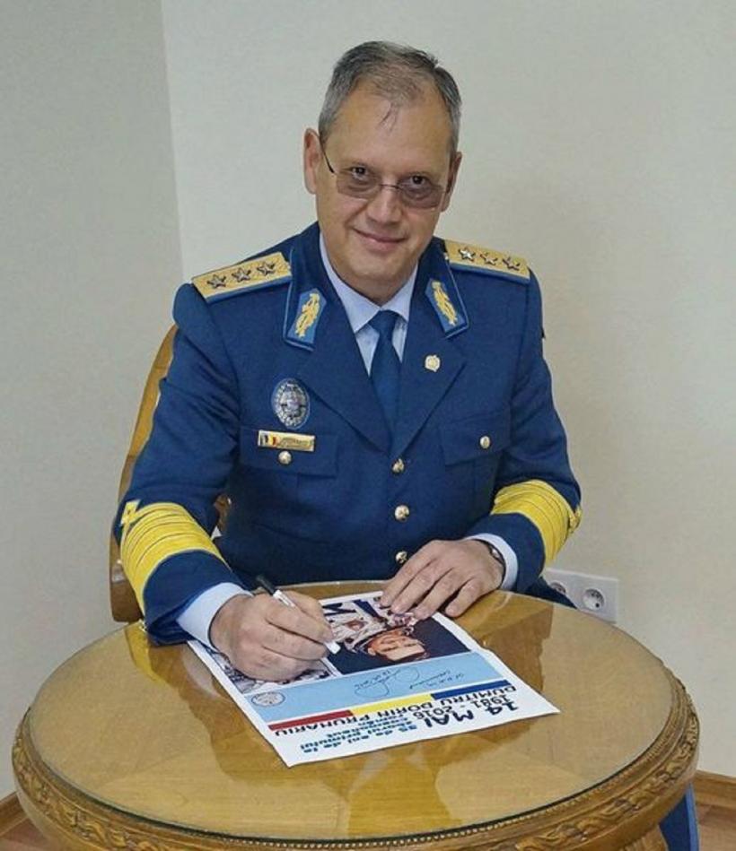 Dumitru Prunariu, singurul român care a zburat în spațiul cosmic, felicitat de MApN cu ocazia zilei de naștere 18919522