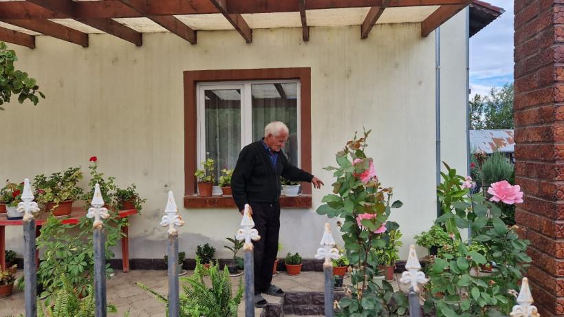 Așteptând „cicloviitura” pe Dunăre: „Nici la macaz nu ne doare!”.  Ca pe vremea lui Ceaușescu: inspecția digurilor pregătită cu tunsul boscheților 18919980