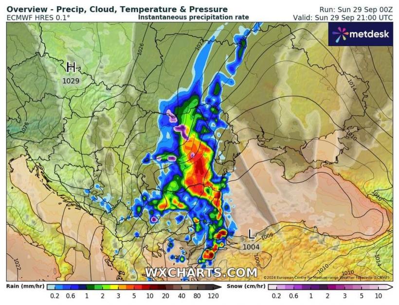 Meteorologi: „Furtuna Ashley a fost o eroare de interpretare și o exagerare” 18919947