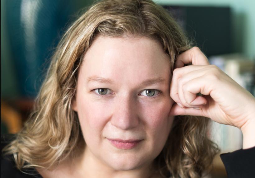 Ce înseamnă România pentru o australiancă stabilită la Londra:  „Știu câte ceva despre daci, Dracula, Tristan Tzara și Regina Maria!” 18920275