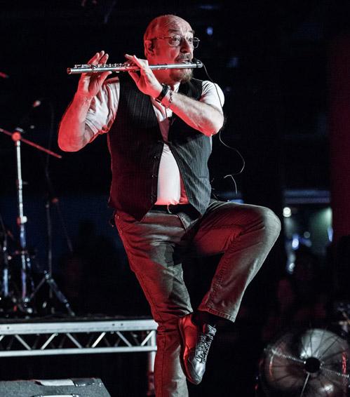 DIRTY SHIRT colaborează cu IAN ANDERSON (Jethro Tull) 18920521