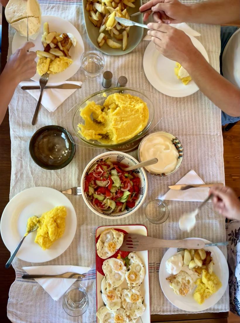 „În căutarea Paradisului pierdut”, un proiect despre migrația înspre mediul rural, caută poveștile celor care au făcut acest pas. Apel pentru povești și fotografii până pe 15 octombrie 18920295