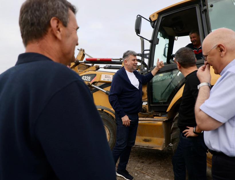 Marcel Ciolacu s-a deplasat în zonele inundate din Galați: "Speranța a renăscut" 18920887