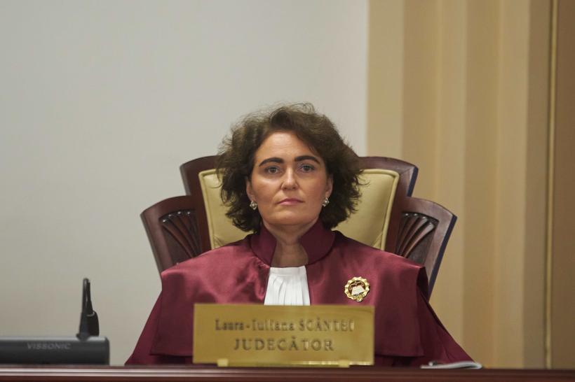 S-a deschis Cutia Pandorei: Constituțiometrul – unealta inventată de CCR care poate bloca nu doar o candidatură, ci și dreptul de a alege 18921338