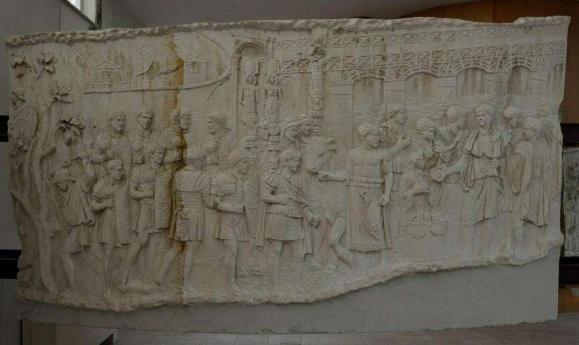 Ioan-Aurel Pop: disprețul unor  țări UE față de  România a devenit  politică de stat 18921320