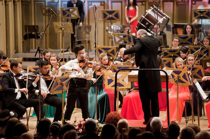 Concert caritabil de Ziua Regelui, la Ateneul Român 18921794