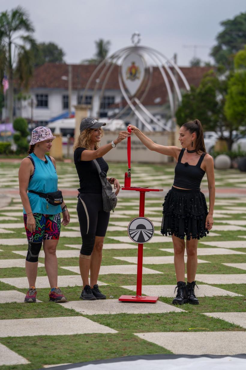 Carmen Negoiță și Andreea Perețeanu au câștigat imunitatea mică a etapei la  Asia Express. Cursa pentru ultima șansă urmează miercuri, de la 20:30, la Antena 1 18922434