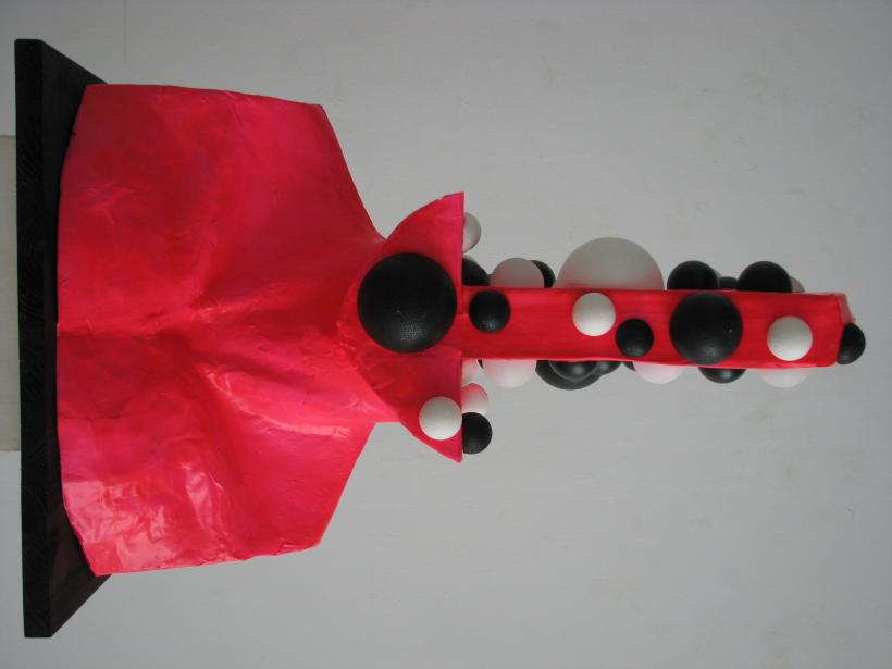 Descoperă interactivitatea sculpturii cinetice în expoziția „Atinge-mă” a artistului Horia Hudubeț 18922342