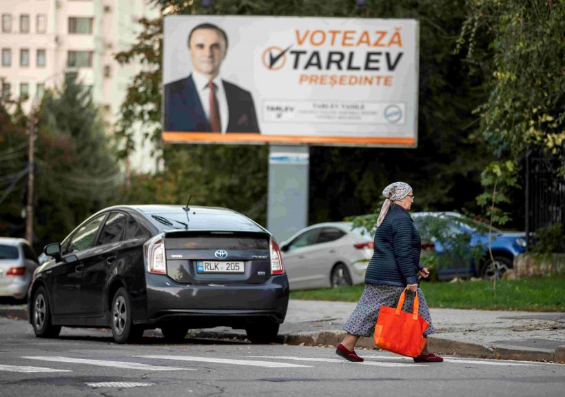 Republica Moldova: Alegeri prezidenţiale şi un referendum pentru confirmarea parcursului european al ţării 18923158