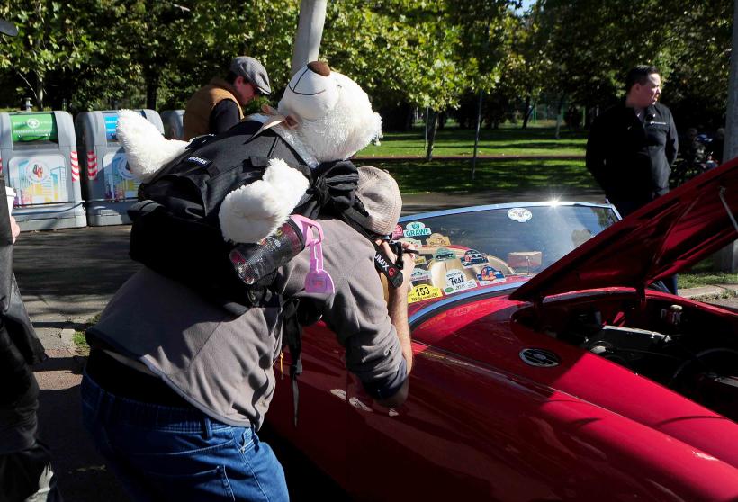 „Retro Parada Toamnei 2024.” Cea mai mare expoziție de mașini istorice, în Parcul Lumea Copiilor 18923352