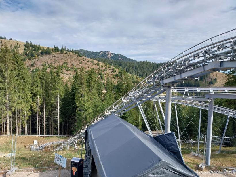 Ministrul Economiei a reinventat Masterplanul pentru turism, la final de mandat. Se vor finanța proiecte pentru extinderea domeniului schiabil 18923307