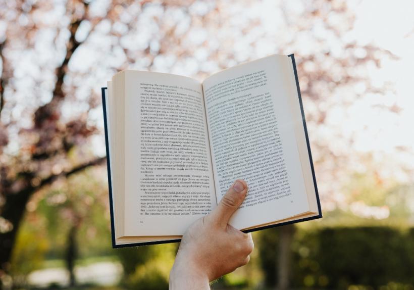 Precomandă cartea PATRIOT. Memorii de Aleksei Navalnîi de la Bookzone! De ce să te grăbești să o ai în biblioteca ta?