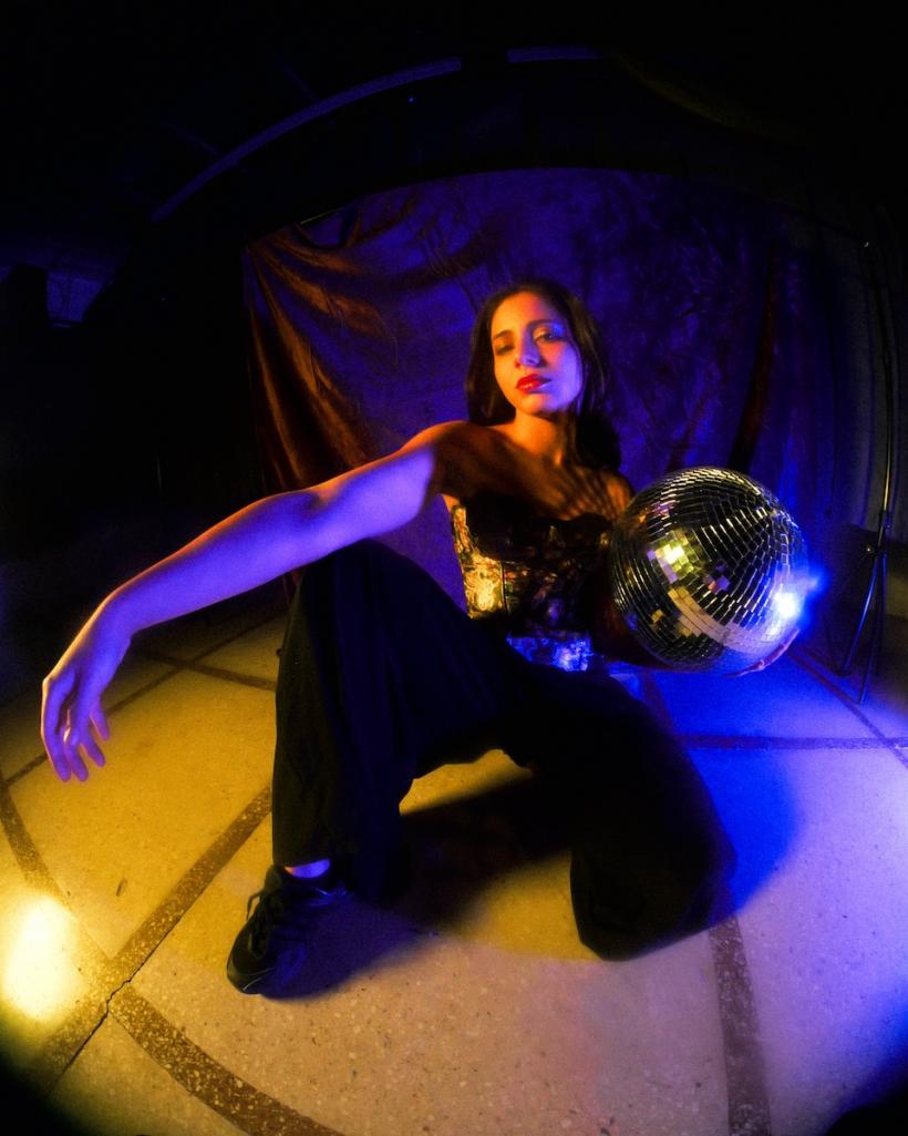 Teatru, arte vizuale, realitate augmentată, medicină și educație, reunite în spectacolul Papiloma Party 18923645