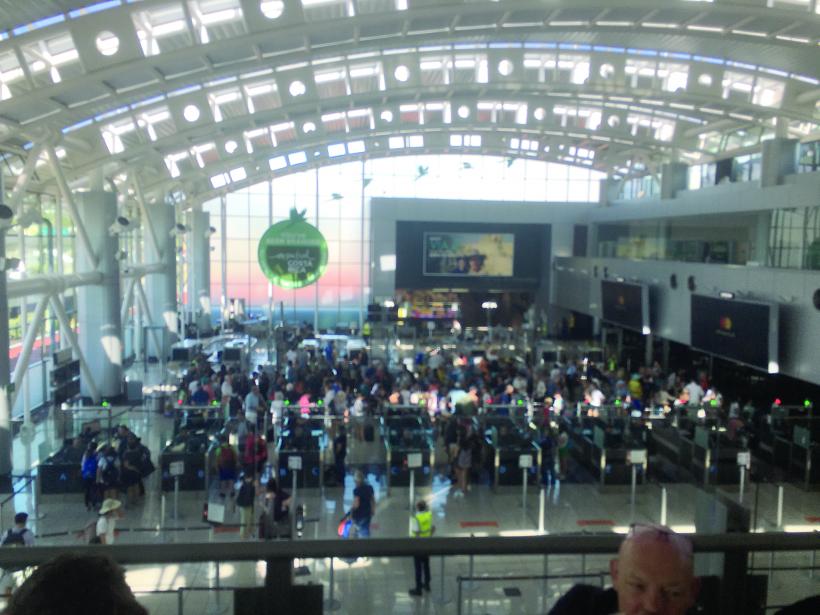 Din nou acasă 18924131