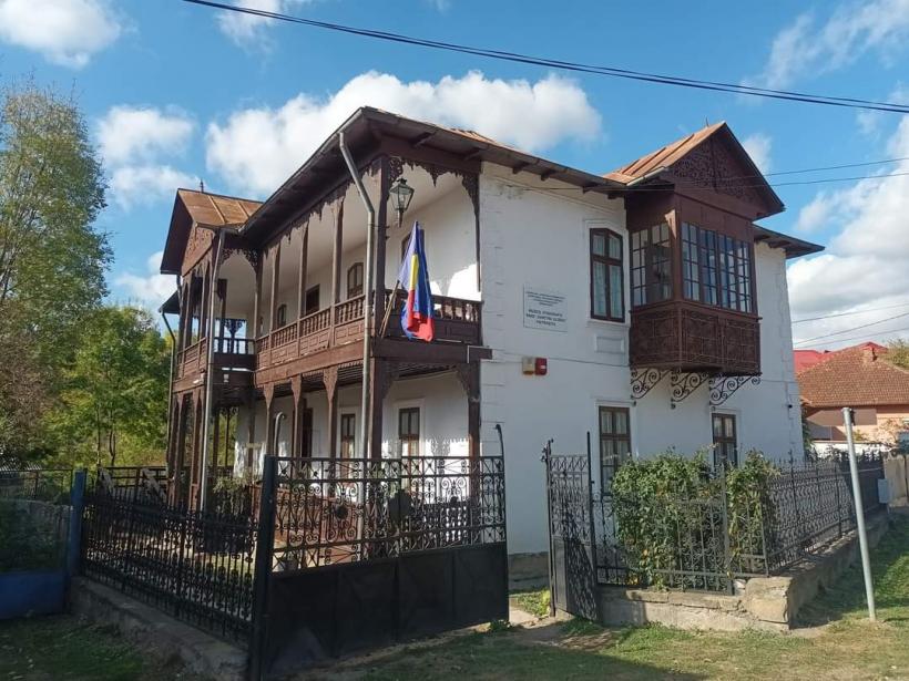 Focul lui Sumedru, în Țara Muscelului: Un fel de Halloween românesc, tradiție autohtonă de Sfântul Dumitru 18924165