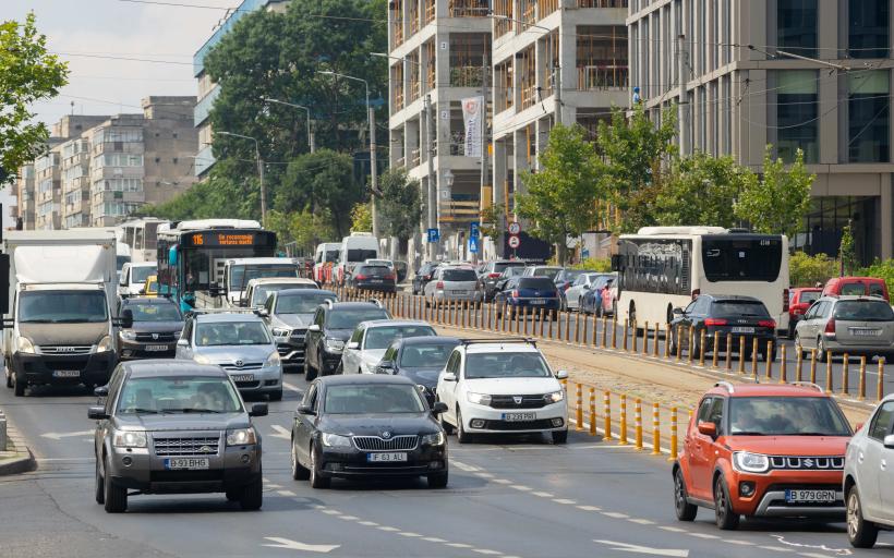 Aplicație MAI. Cum poți să reclami un șofer agresiv în trafic