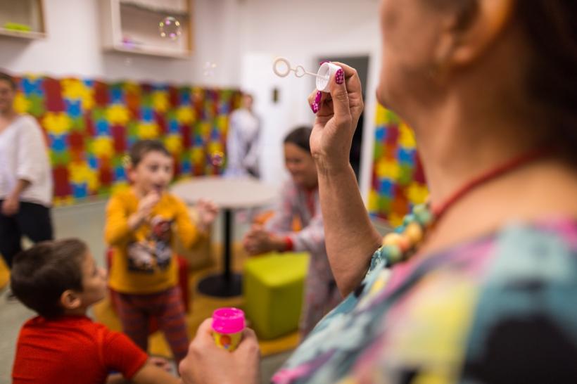 mind-moving - o instalație performativă care invită la reflecție, între 1 - 3 noiembrie, la Palatul Ștefania din Timișoara 18924715