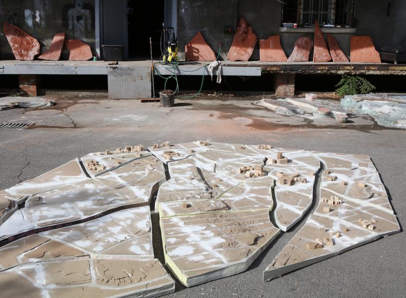  „Deal. Reconstituire”—performance colectiv și vernisaj la Parcul Izvor și MNAC 18924930