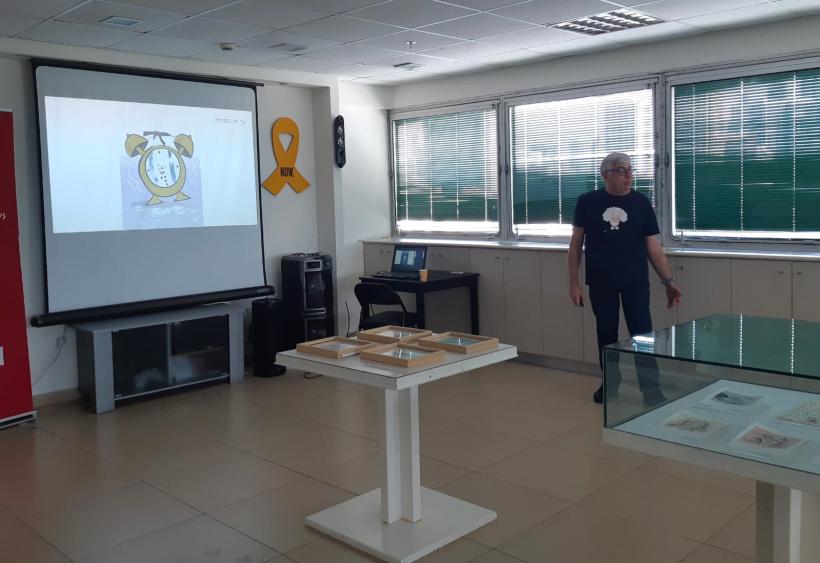 Durere și revoltă prin linie și culoare – despre artă și război, la Galeria ICR Tel Aviv 18925458