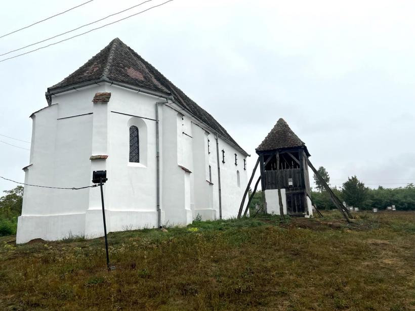 Sașii au cerut ca un sat din Sibiu să fie declarat loc prin care trece Ecuatorul 18926316