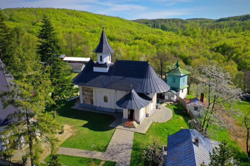 Botoșani, Ținutul Sfinților și al mănăstirilor seculare. Raiul spiritual și cultural din nordul României