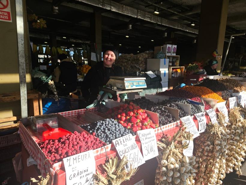 De la Detroit la Piața Obor 18926359