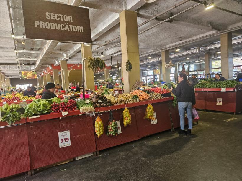 De la Detroit la Piața Obor 18926361