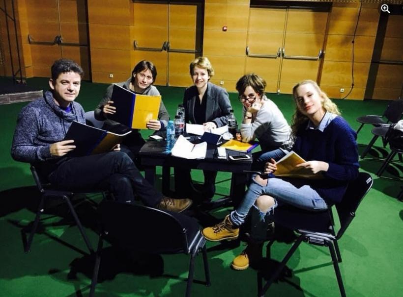 Comedie, dramă și personaje de neuitat, „Take, Ianke și Cadîr”, „Fluturi, fluturi...”, „Gaițele” și multe altele în turneu național 18925878