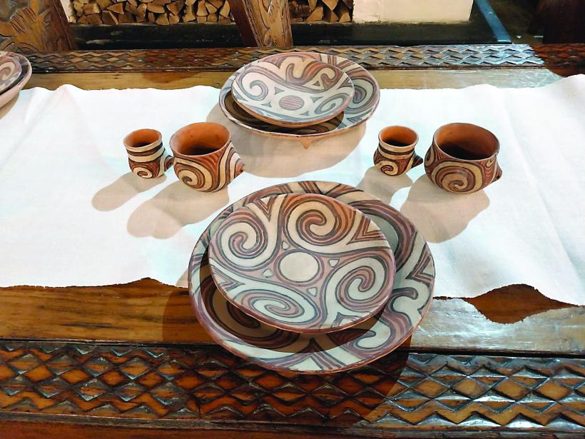 Masa lui Sadoveanu încă există, la Hanul Ancuței 18927314