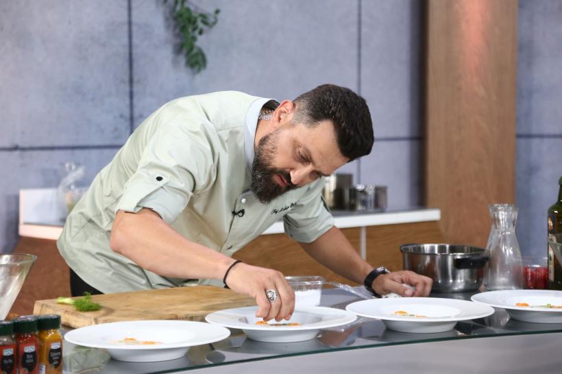 Întrecerea juraților devine și mai intensă începând cu sezonul 14 Chefi la cuțite: o regulă nouă încinge ringul amuletelor 18927522