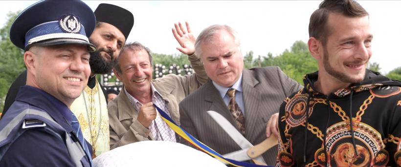 „Țăndări” - primul lungmetraj regizat de Bogdan Naumovici - invită publicul românesc la cinema în 2025! 18927321