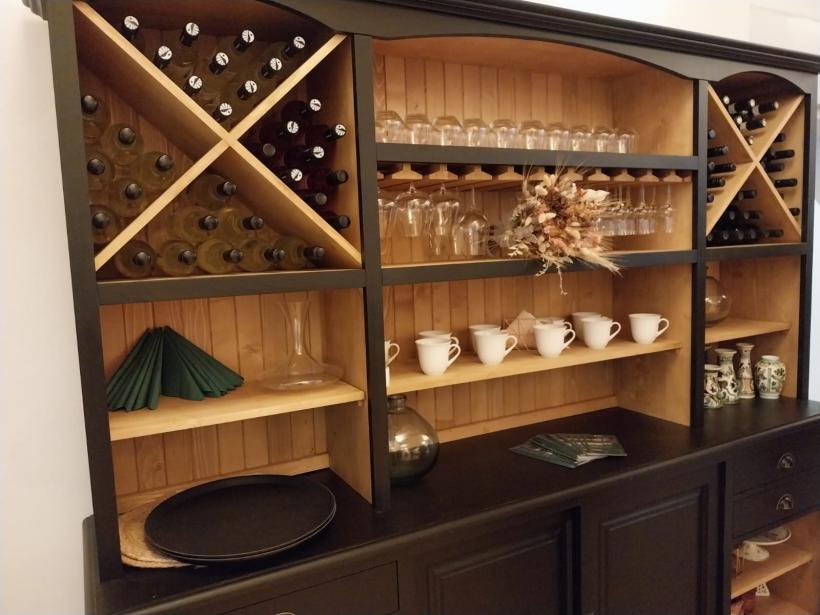 Povestea de aproape 6 secole a castelului Ugron: A fost conac, fermă și gospodărie agricolă comunistă, iar azi e atracție turistică 18927577