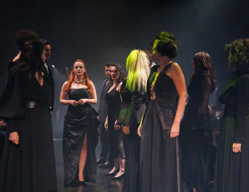 Anna Karenina – în premieră la Teatrul Mic 18927546