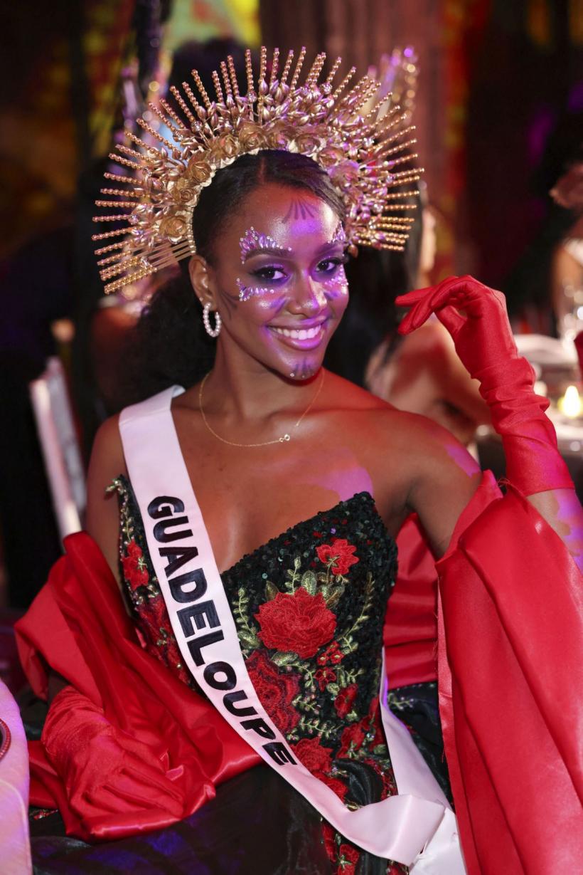 Daneza Victoria Kjaer Theilvig este încoronată a 73-a Miss Univers 18927846