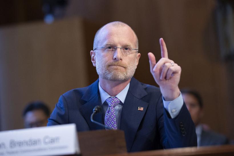 Trump îl numește pe Brendan Carr președinte al Comisiei Federale de Comunicații 18927990